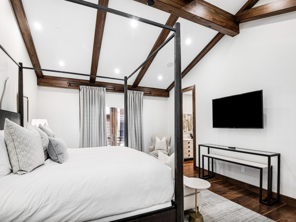 Ski In Ski Out Vail 8 Bedroom Luxury Vacation Home Sleeps 18